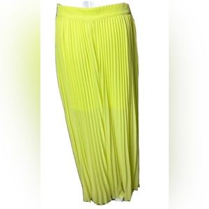 Bebe double slits chiffon maxi skirt
